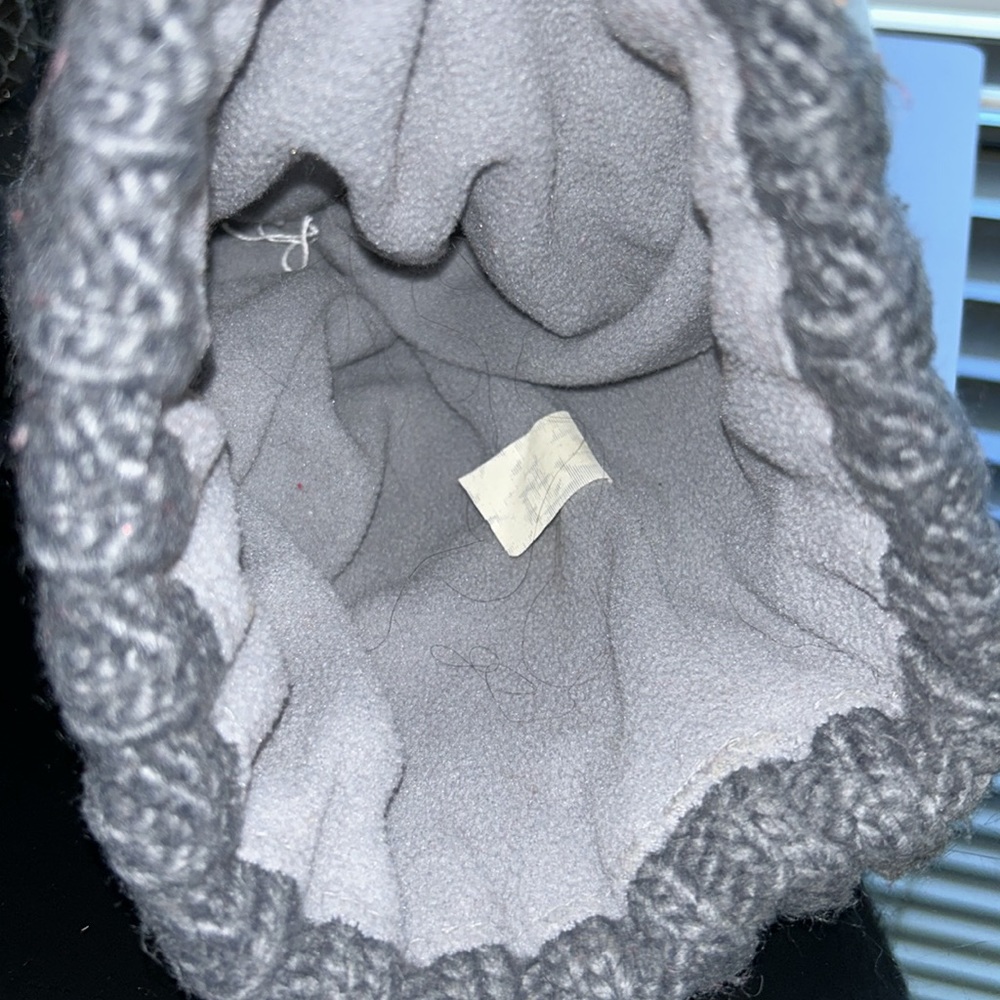 Panache Color Block Knit Beanie - Picture 6 of 7